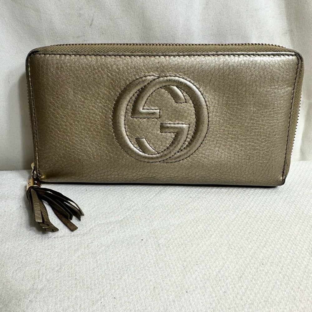 Gucci Wallet - Picture 1 of 9